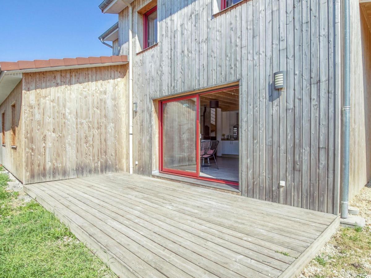 Pleasant Cottage In Challerange Exterior foto
